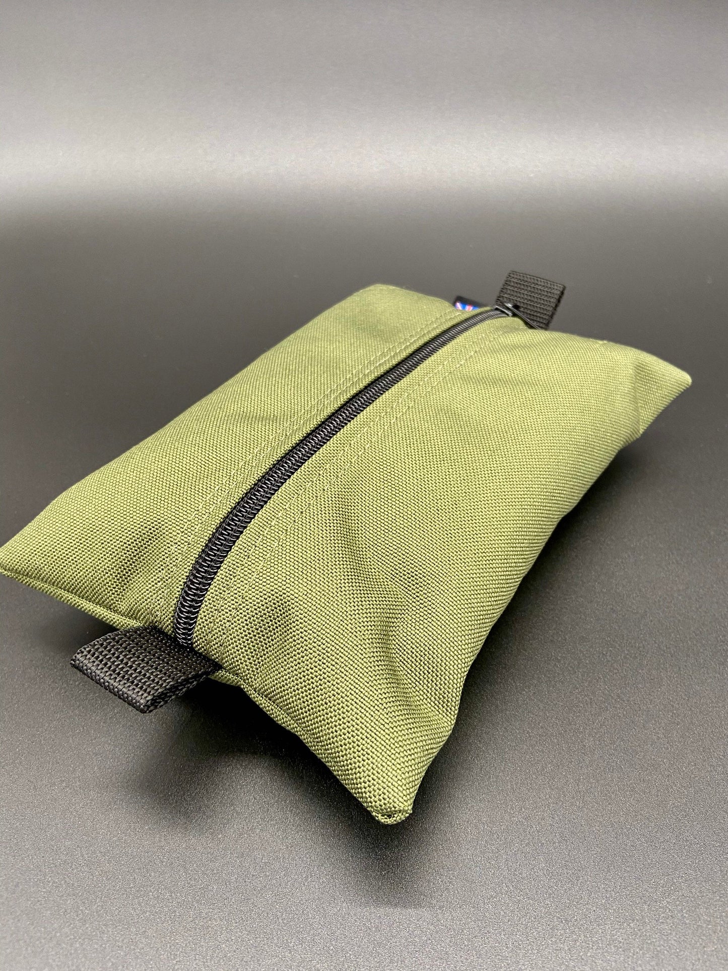 Flat Medium Pouch